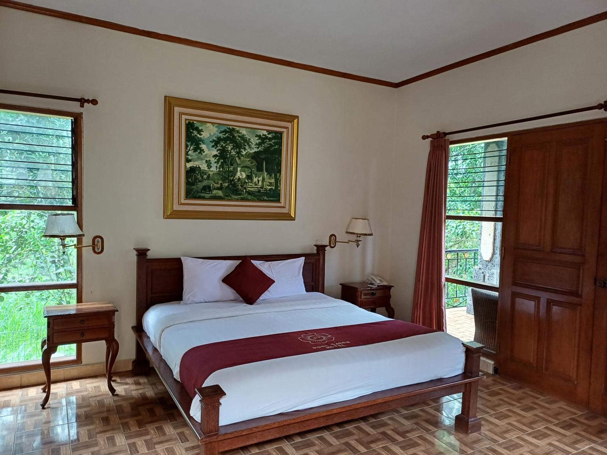 Puri Saron Hotel Madangan - Gianyar Gianyar  Exterior photo