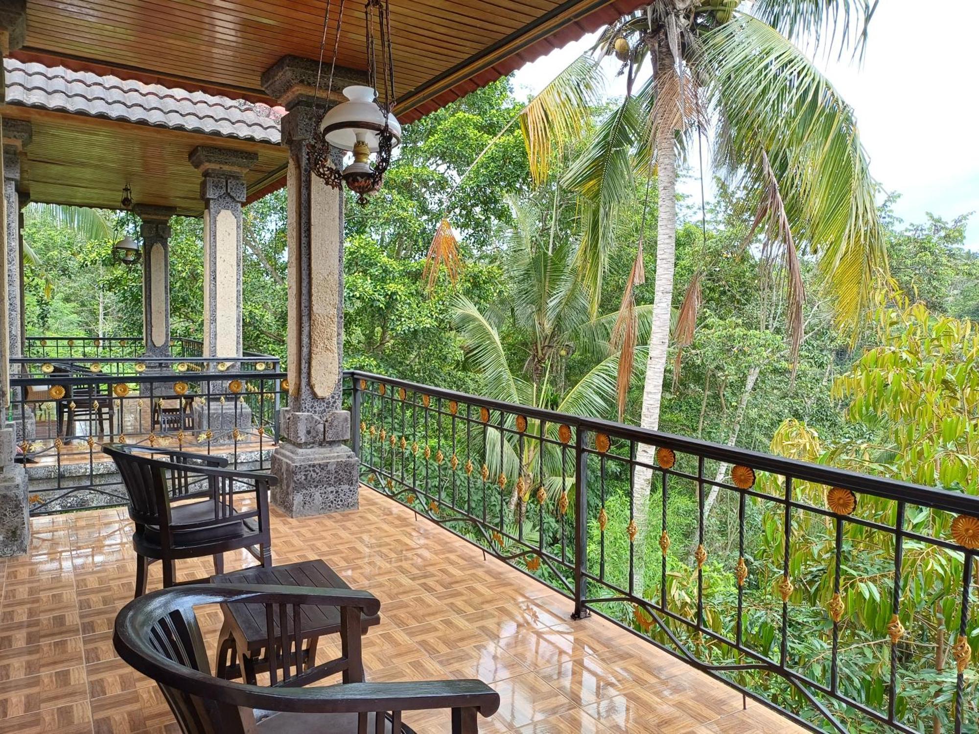 Puri Saron Hotel Madangan - Gianyar Gianyar  Exterior photo