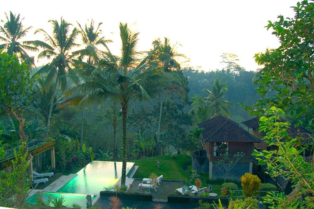 Puri Saron Hotel Madangan - Gianyar Gianyar  Exterior photo