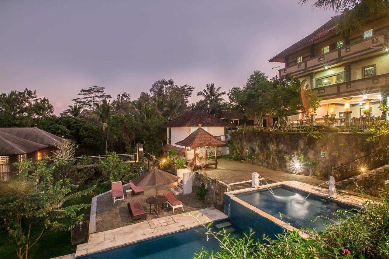 Puri Saron Hotel Madangan - Gianyar Gianyar  Exterior photo