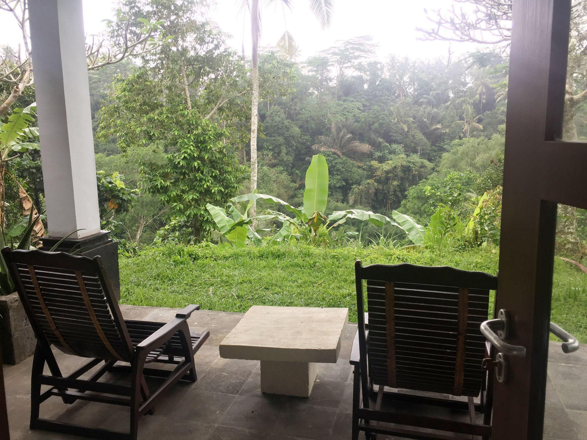 Puri Saron Hotel Madangan - Gianyar Gianyar  Exterior photo